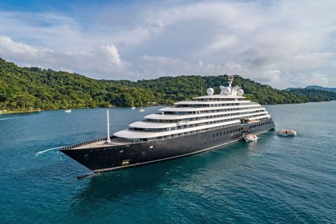 se scenic eclipse roatan island honduras