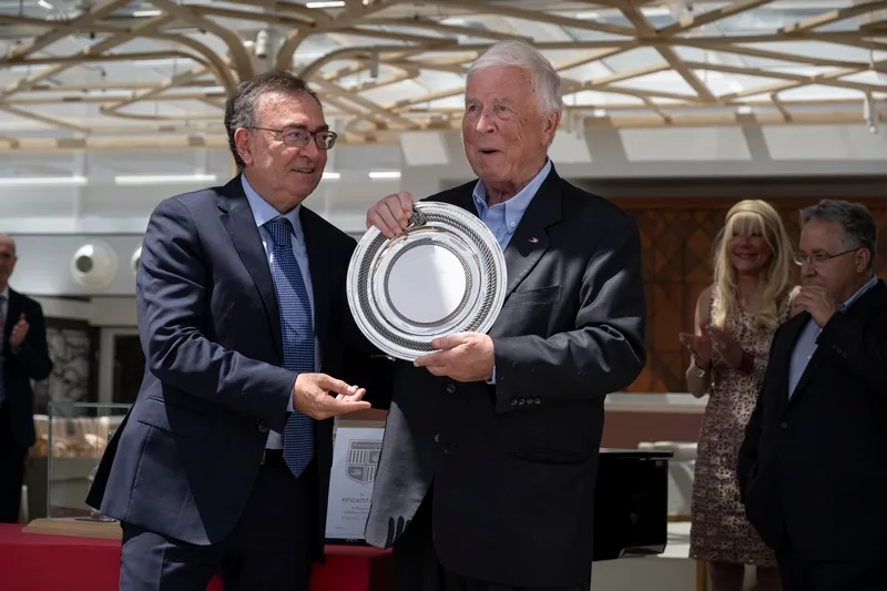 Luigi Matarazzo, general manager of Fincantieri’s Merchant Ships Division, and Torstein Hagen, chairman of Viking, at the delivery of the Viking Vesta at the Ancona shipyard