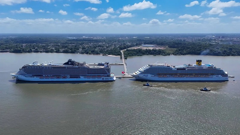 Ships in Belem
