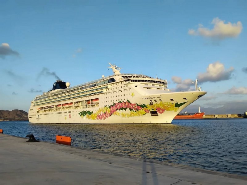 Norwegian Sky Arrives in Cape Verde During Crossing