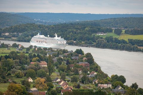 port of rouen closes 2025 season