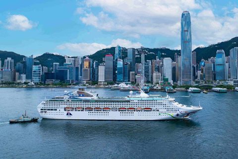 star voyager ship 2025
