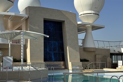 meinschiff 5 pool 2026 refurb