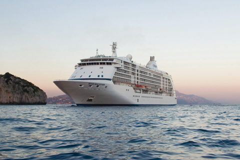 regent voyager at sea