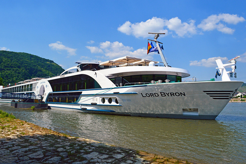 riviera lord byron