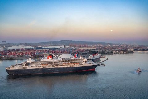Queen Mary 2 in Los Angeles