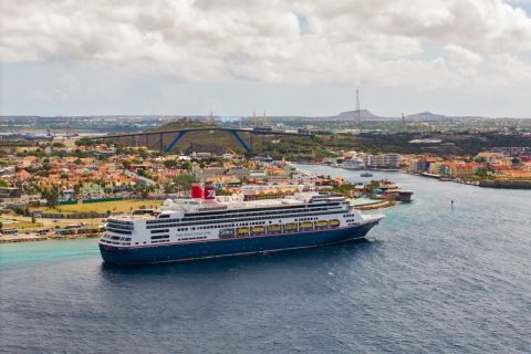 Borealis in Curacao