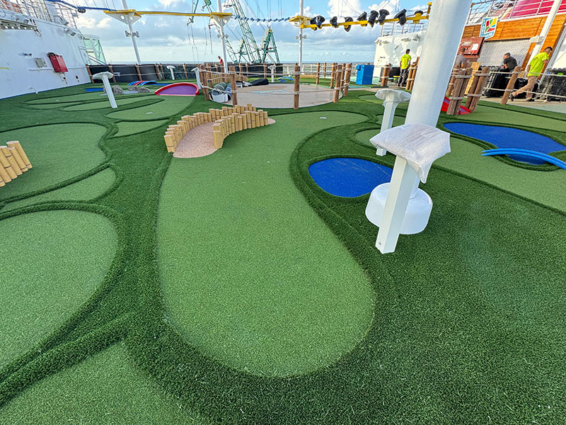 Golf course on Carnival Magic