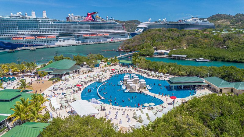 Princess and Carnival Ships in Roatan