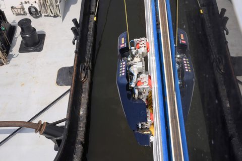 Carnival Pride Electrical Hull Cleaner