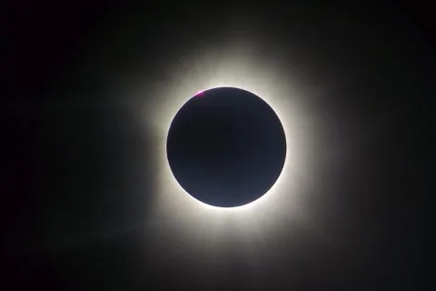 Oceanwide Total Eclipse Sighting