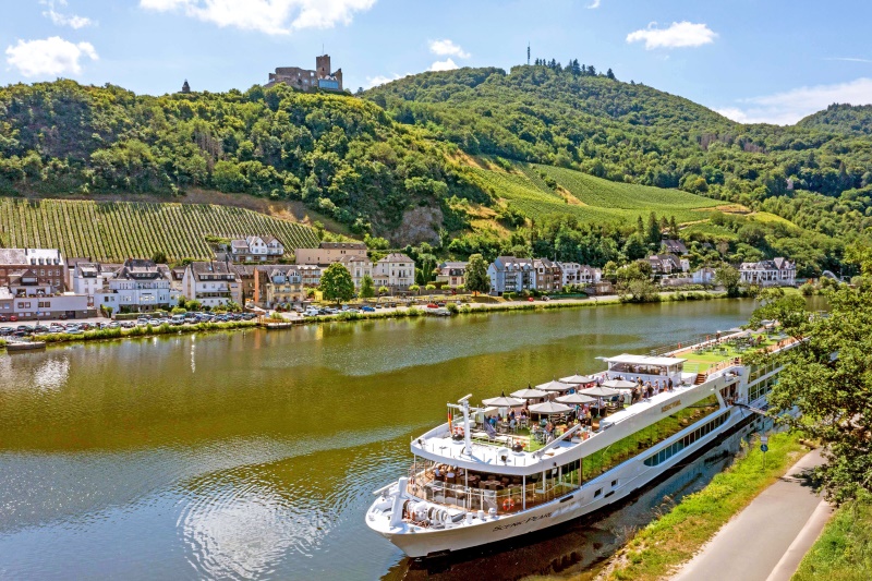 Scenic Pearl Bernkastel Germany