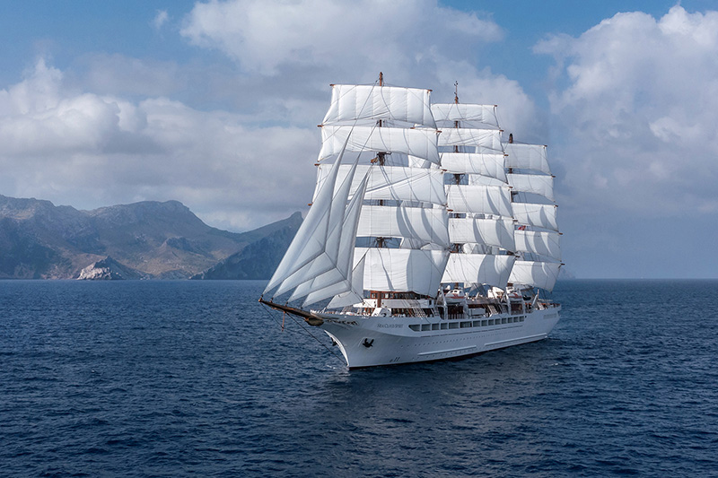 Sea Cloud Spirit Exterior