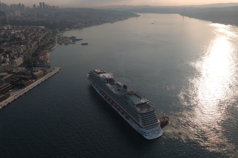 Aroya Galataport