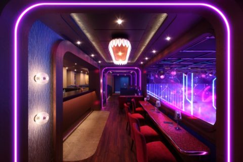 Sky Box bar