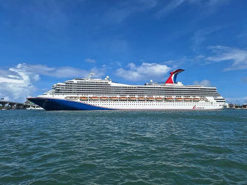 Carnival Conquest
