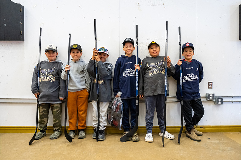 Quark Donate Hockey Sets and Equipment