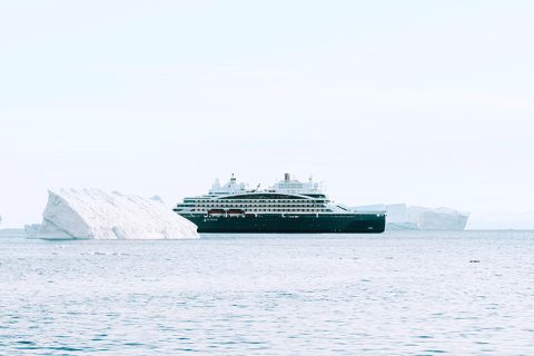 Ushuaia Ushuai in The-Weddell-Sea PONANT by Julien Fabro